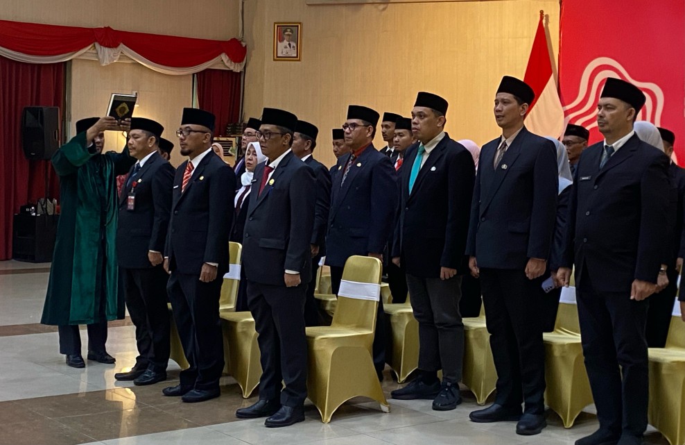 Pelantikan Kepala BRIDA Riau dan pengukuhan dua OPD di lingkungan Pemprov Riau (foto/Yuni)