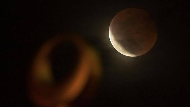 Gerhana Bulan.(foto: int)