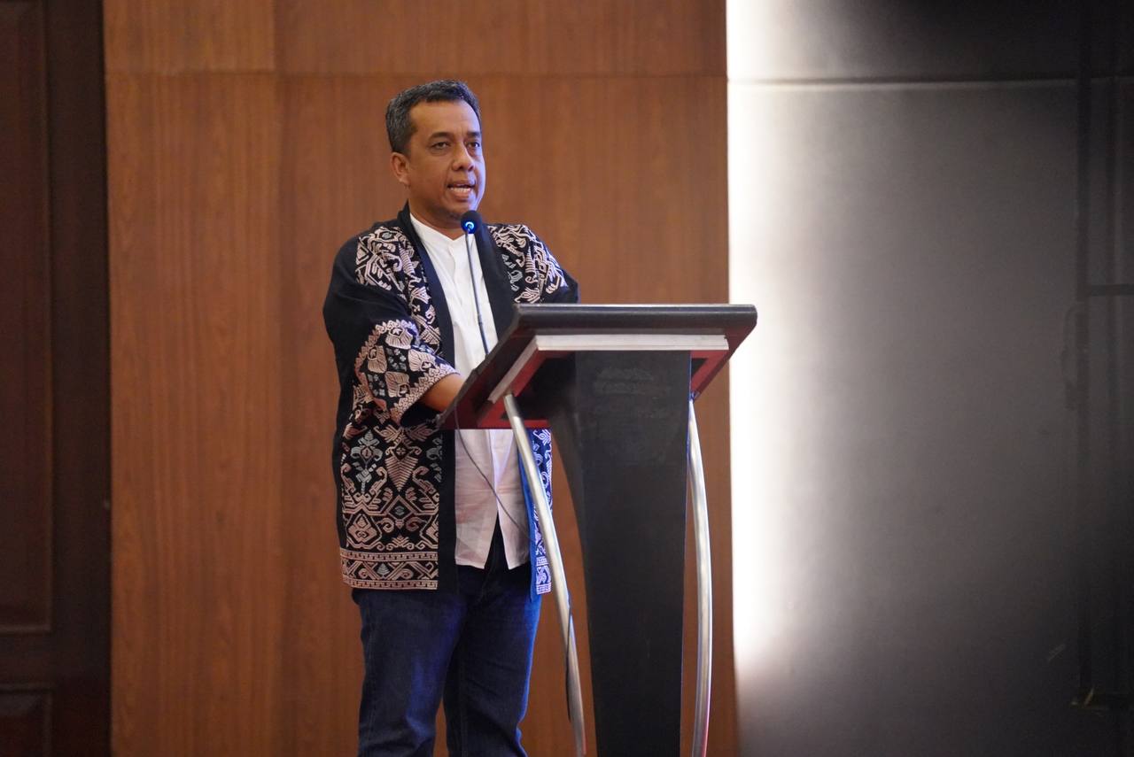 Plt Kadisdik Riau, Roni Rakhmad.(foto: sri/halloriau.com)