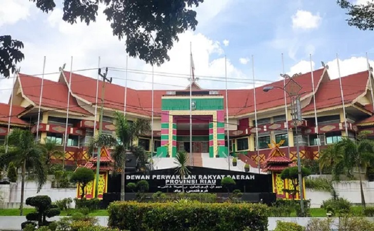 Gedung DPRD Riau.(foto: int)