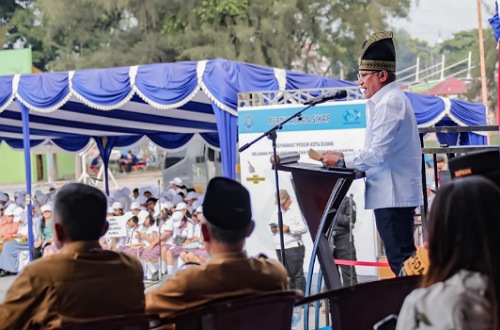 Kepala BNN RI, Marthinus Hukom saat peringatan HANI 2024 di Dumai.(foto: bambang/halloriau.com)