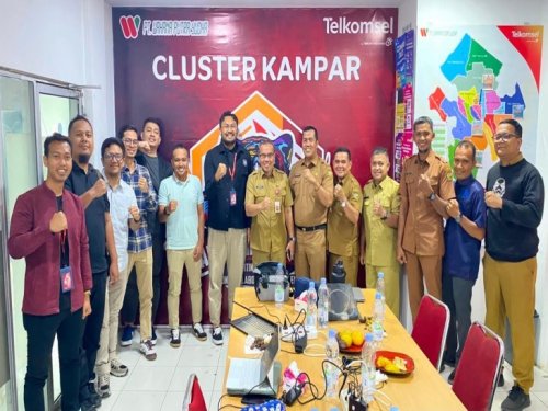 Pemkab Kampar kejar pemerataan internet hingga pelosok bersama Telkomsel.(foto: kamparkab.go.id)