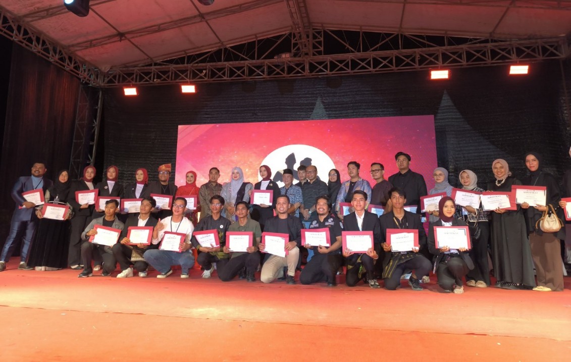 Malam Grand Final Bujang dan Dara 2024 di RPK Pangkalan Kerinci (foto/andy)