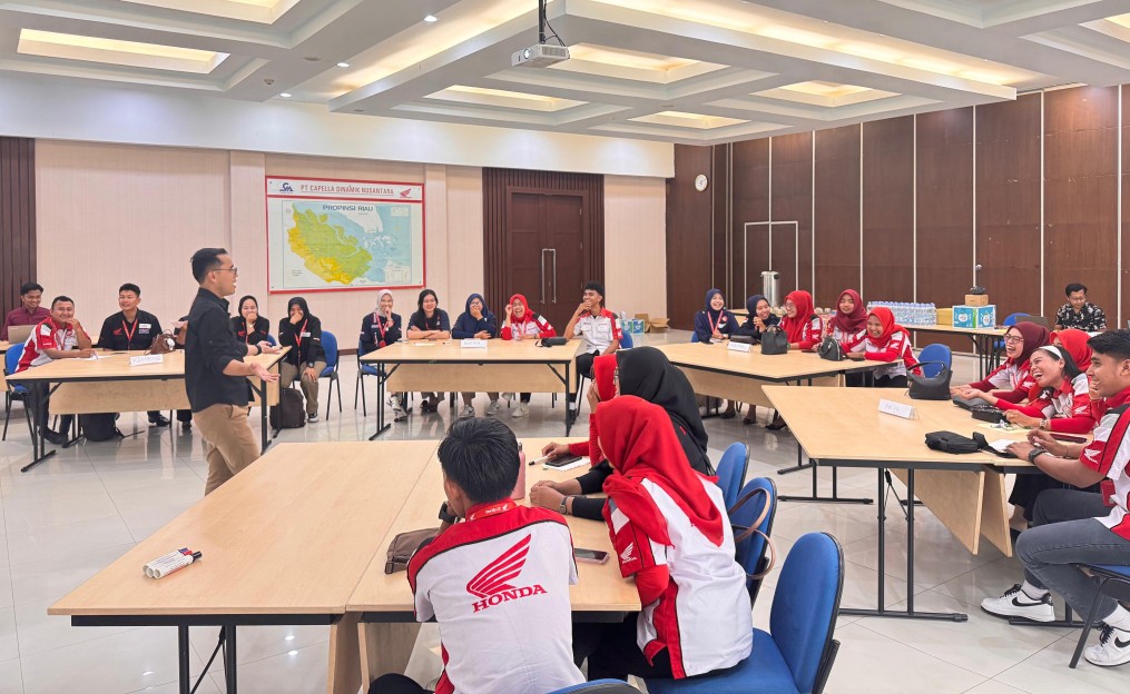 Capella Honda Tingkatkan Kapabilitas Frontline People Honda di Riau Melalui Program Training