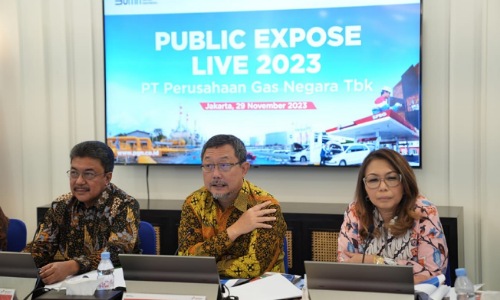 Direktur Utama PGN, Arief Setiawan Handoko (tengah) dalam kegiatan Public Expose 2023.(foto: istimewa)