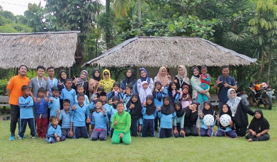 Social Project bertema peningkatan literasi siswa SDN 018 Teluk Kenidai lewat aktivasi pojok baca (foto/ist)