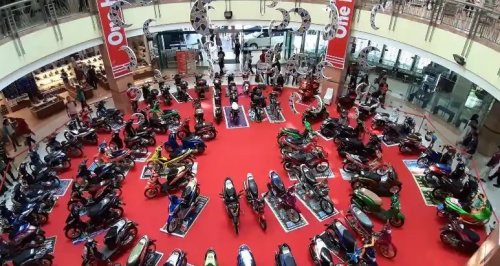 Ratusan modifikator ramaikan HMC 2026 di Mal SKA Pekanbaru.(foto: dok/halloriau.com)