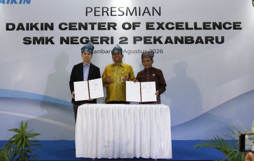 DAIKIN pilih SMKN 2 Pekanbaru jadi center of excellence.(foto: barkah/halloriau.com)