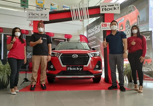Launching Daihatsu Rocky secara virtual di Capella Arengka, Pekanbaru.