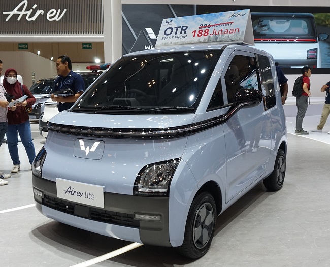 Pemerintah Dorong Keadilan, Pajak Mobil Listrik Kini Selevel dengan Bensin
