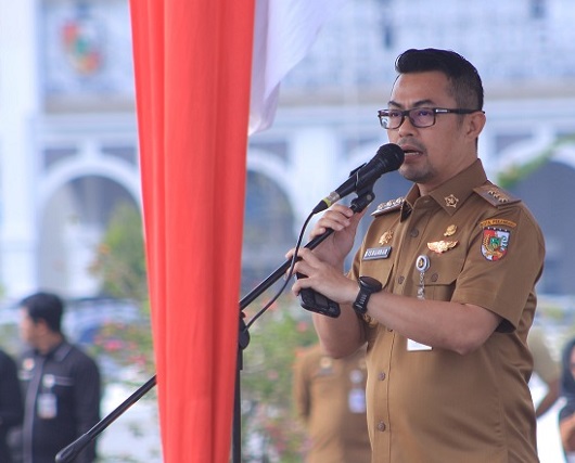 Pj Walikota Pekanbaru, Riau, Risnandar Mahiwa.