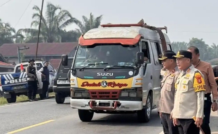 Kendaraan di Jalur Lintas Riau–Sumut mulai berkurang (foto/ist)