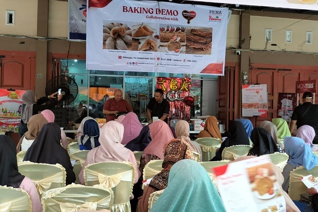 Grand Opening TBK DCC yang berlokasi di Jalan Kubang Raya No. 20 B, Pekanbaru, berlangsung meriah dengan menghadirkan Duo Chef ternama dari Jakarta.