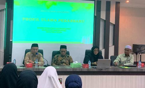 Kegiatan FGD MUI Pekanbaru membahas perilisan buku biografi ulama asal Pekanbaru.(foto: meri/halloriau.com)