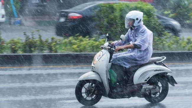 Geber Terus saat Hujan, Ini 3 Tips Pastikan Motor Tetap Prima
