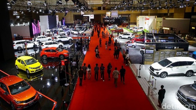 20 Mobil Terlaris November 2022: Honda Brio Perkasa, Hyundai Stargazer Out!
