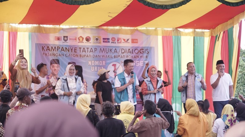 Paslon Asset kampanye dialogis bersama ratusan Pemuda Nelayan di Kecamatan Bangko, Rohil (foto/afrizal)