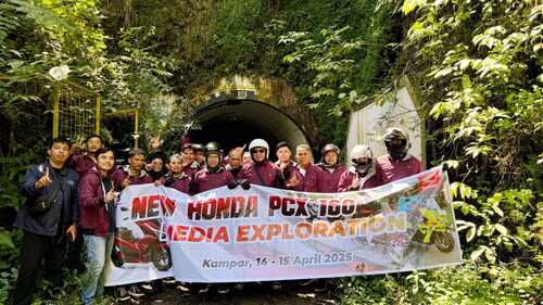 CDN Ajak Jurnalis dan Vlogger Jelajah Wisata Riau dengan New Honda PCX160 RoadSync