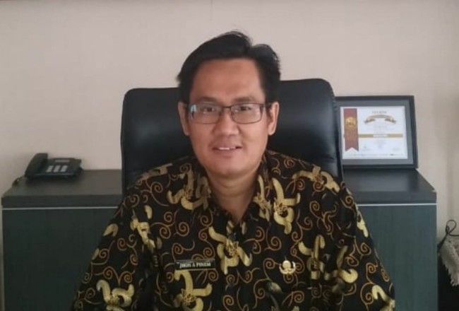 Kepala Biro Administrasi Ekonomi Setdaprov Riau, John Armedi Pinem.