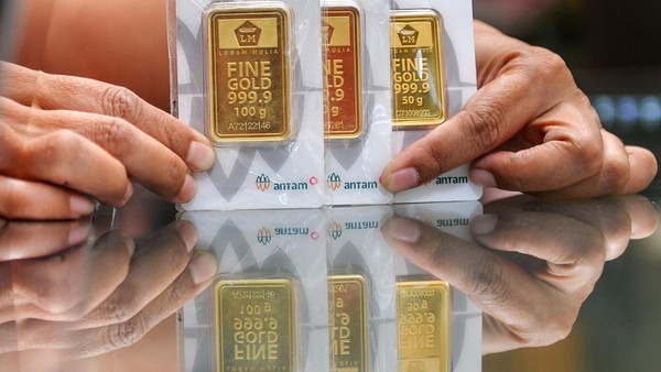 Ilustrasi harga emas turun tipis di Pekanbaru (foto/int)