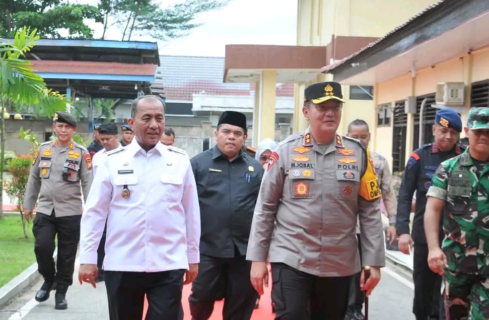 Plt Bupati Junaidi dan Forkopimda Inhu terima Kunker Kapolda Riau (foto/andri)