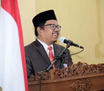 Ketua Bawaslu Riau, Alnofrizal,