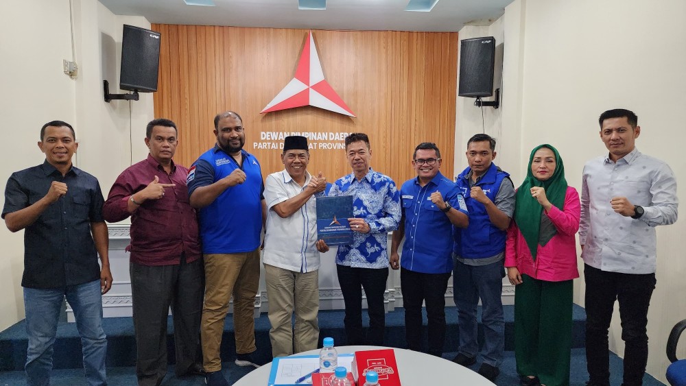 Afrizal Sintong mengikuti wawancara di DPD Demokrat Riau (foto/afrizal)