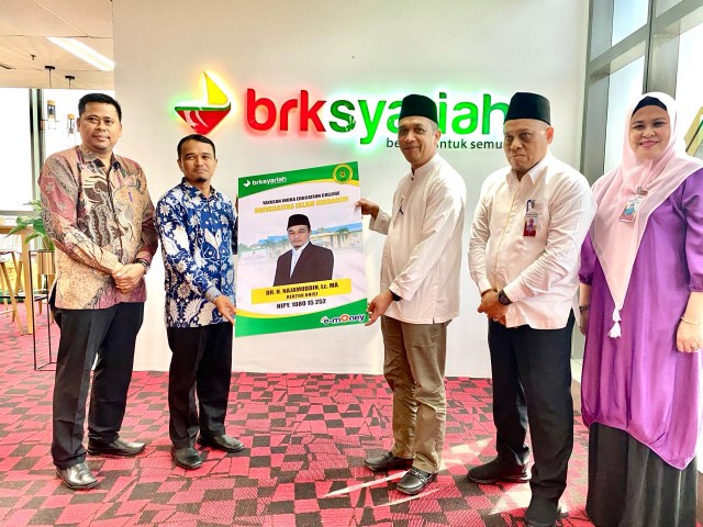 Unisi pindahkan biaya pendidikan mahasiswa dan penerimaan pembayaran ke BRK Syariah (foto/ist)