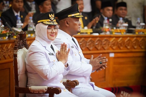 Bupati Siak, Afni.(foto: int)