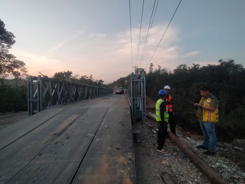 Perbaikan Jalan Longsor Riau-Sumbar terus dikebut BPJN Riau (foto/int)