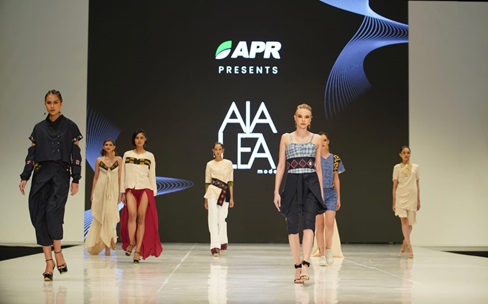 Kolaborasi APR dengan Guru Fesyen Perkenalkan Viscose-Rayon di Jogja Fashion Week 2024 (foto/ist)