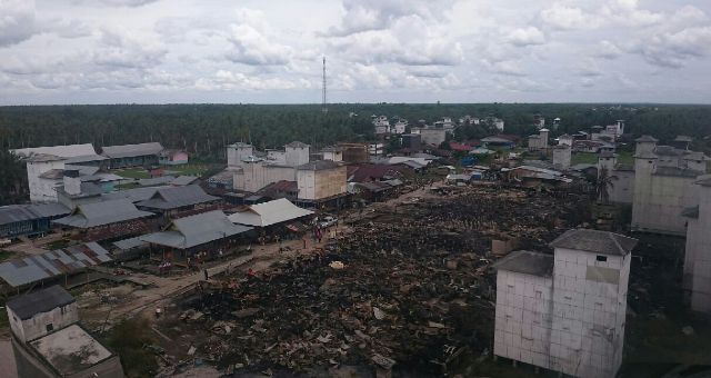 Lokasi kebakaran terlihat dari udara