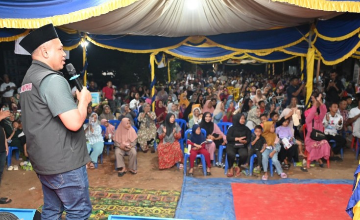 Pemilihan Gubernur Riau semakin memanas. Kali ini, Calon Gubernur Abdul Wahid kembali berkampanye di Kecamatan Bandar Laksmana, Bengkalis (foto/Yuni)