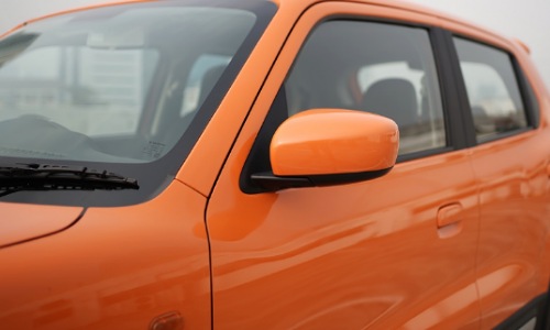 Suzuki Sarankan Coating Agar Bodi Mobil Awet di Musim Hujan