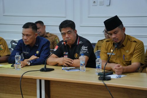 Rapat persiapan Festival Bintang Radio dalam rangka HUT ke-27 Kuansing.(foto: ultra/halloriau.com)