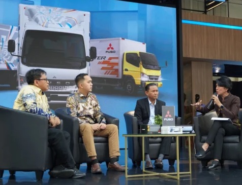 Acara diskusi Mitsubishi Fuso di GIIAS 2024.