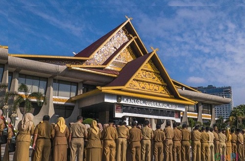 ASN Pemprov Riau diwajibkan WFA setiap hari Jumat.(ilustrasi/int)
