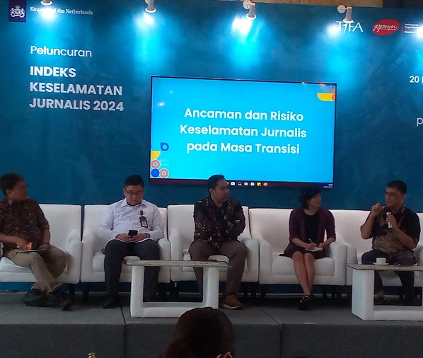 Yayasan Tifa, PPMN, dan HRWG meluncurkan skor terbaru Indeks Keselamatan Jurnalis di Indonesia, di Jakarta Selatan, pada Kamis, 20 Februari 2025. 