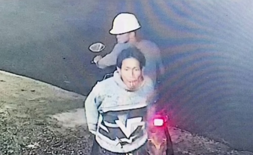 Dua pelaku diduga penjambret di Pekanbaru yang viral (foto/IG viralpekanbaru )