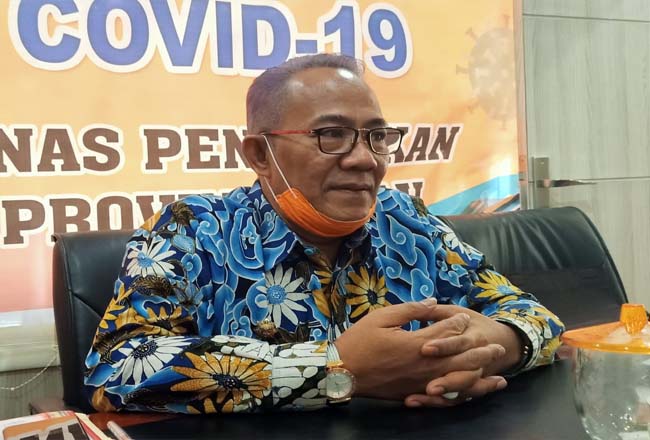 Plt Kadisdik Riau Kaharuddin 