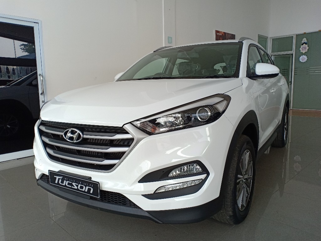 Beli Hyundai Tucson atau Santa Fe Berhadiah Umrah