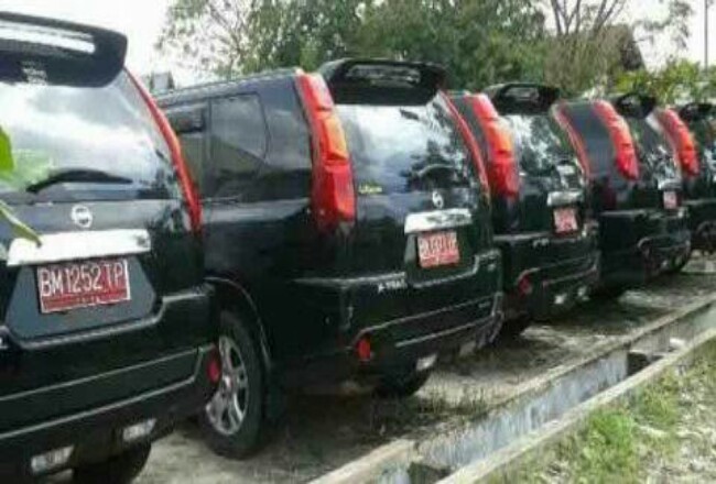 Catat 40 Mobil  Dinas Pemprov Riau Bakal Dilelang dengan 