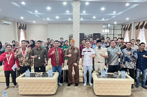 Kegiatan GMNI Fisip Unri dan Hang Tuah Pekanbaru.(foto: istimewa)