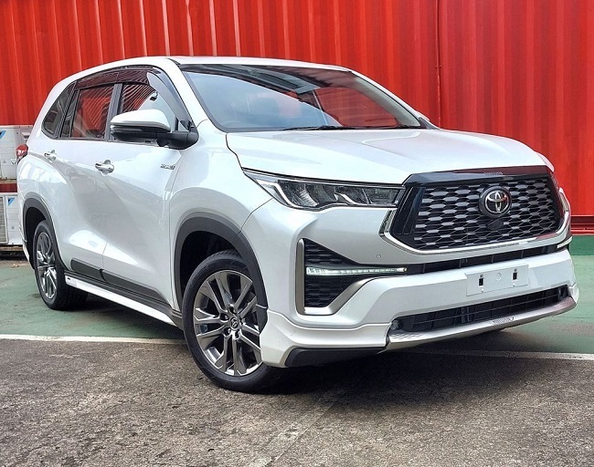 Penjualan Mobil Hybrid Tembus 57 Ribu Unit, Toyota Terdepan