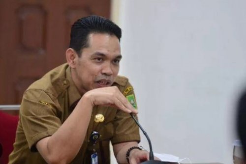Kepala Dinas Pendidikan (Disdik) Riau, Erisman Yahya (foto/int)
