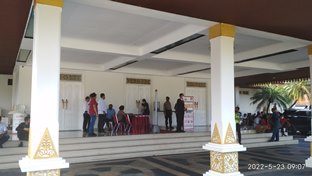 Pelantikan Pj Wako Pekanbaru dan Pj Bupati Kampar di Gedung Daerah Riau berlangsung tertutup.