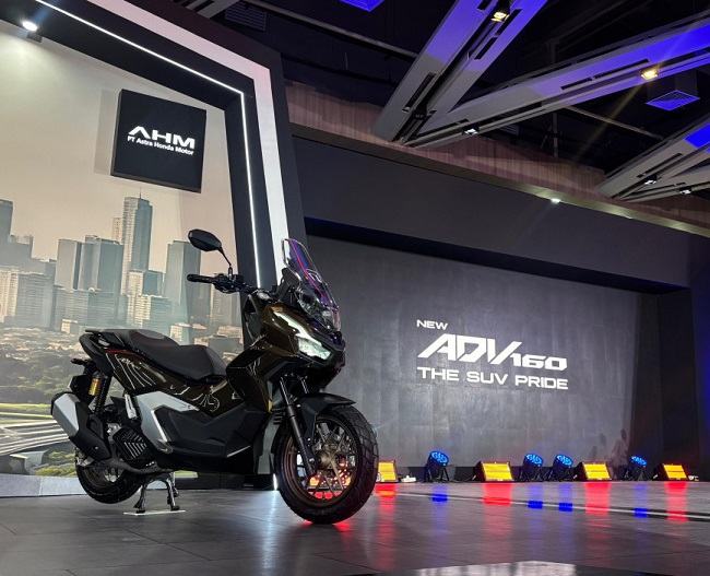 Honda ADV 160 Kini Dilengkapi HSTC, Fitur Traction Control untuk Skutik Petualang