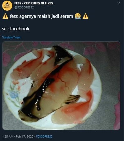 Puding bentuk ikan yang malah bikin ngeri.