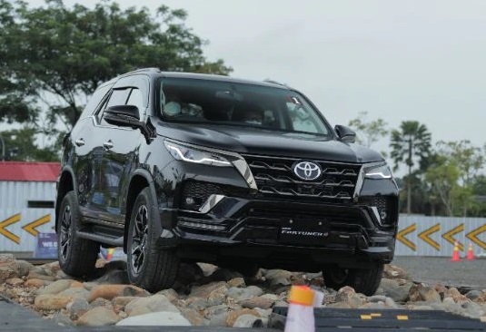 Toyota Fortuner