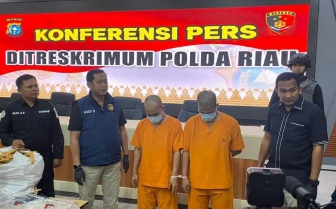 Dua bersaudara di Pekanbaru ditangkap gegara curi baju di toko Riau dan Sumbar (foto/Antarariau)